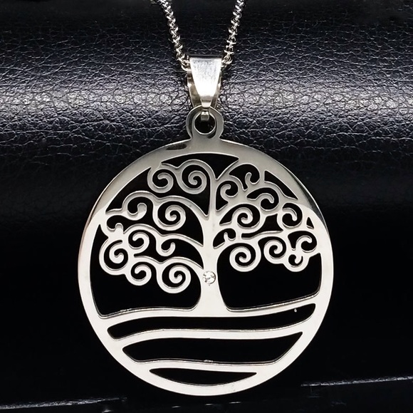 ❤️ STAINLESS STEEL TREE OF LIFE NECKLACE ⭐️ 1 LEFT - Picture 3 of 4